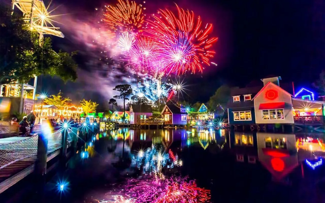 Sandestin Resort Luau By Tufan Destin